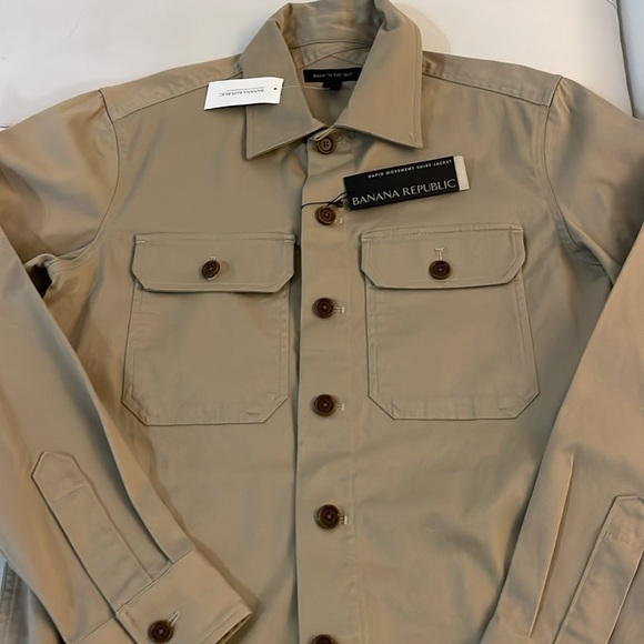 NWT BANANA REPUBLIC tan rapid movement stretch shirt jacket Small - Picture 5 of 8